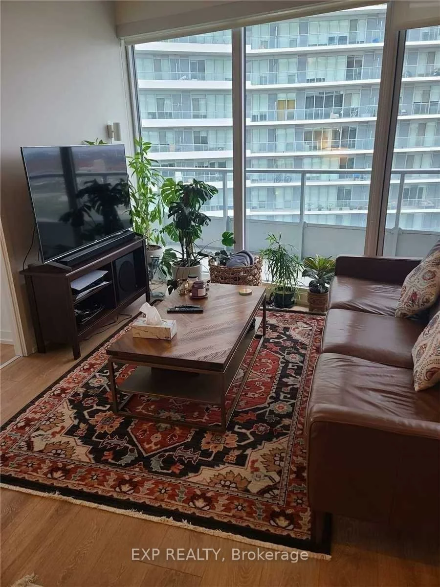 115, Mcmahon, Bayview Village, Toronto
