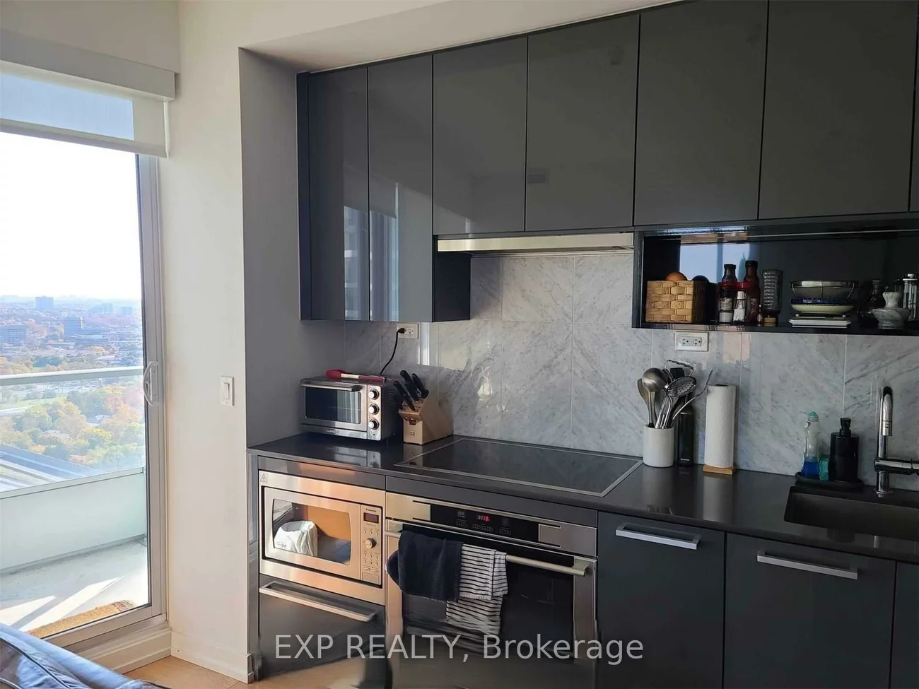 115, Mcmahon, Bayview Village, Toronto