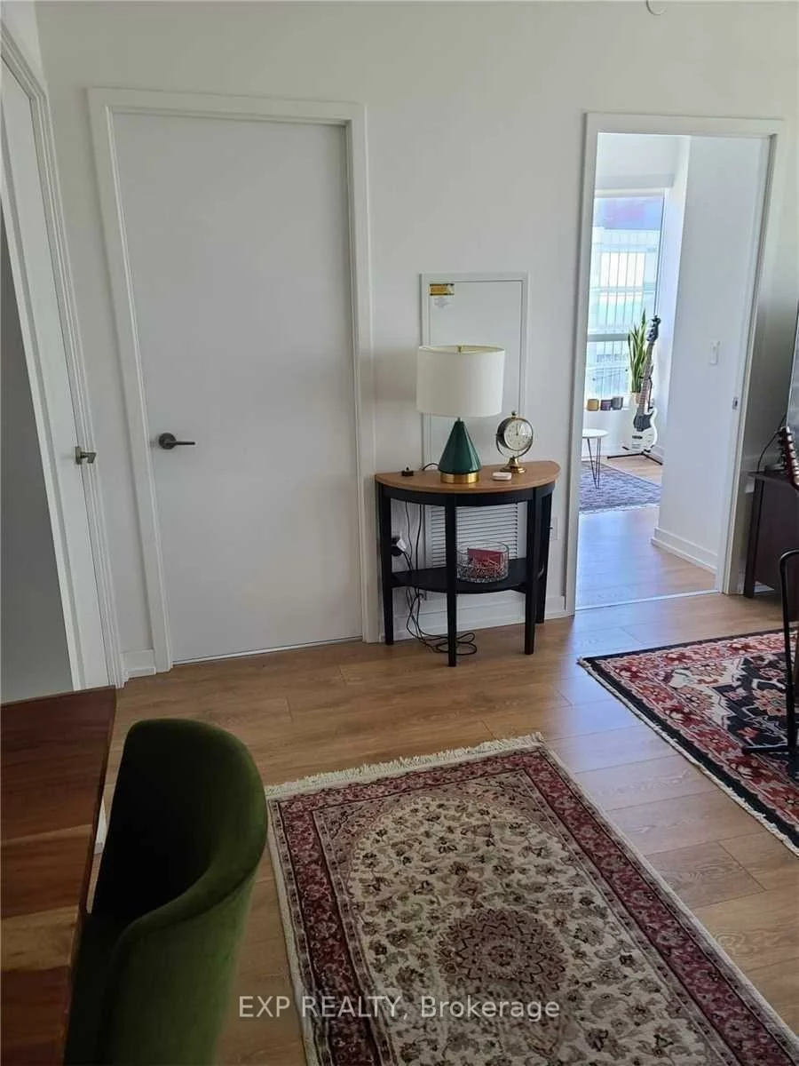 115, Mcmahon, Bayview Village, Toronto