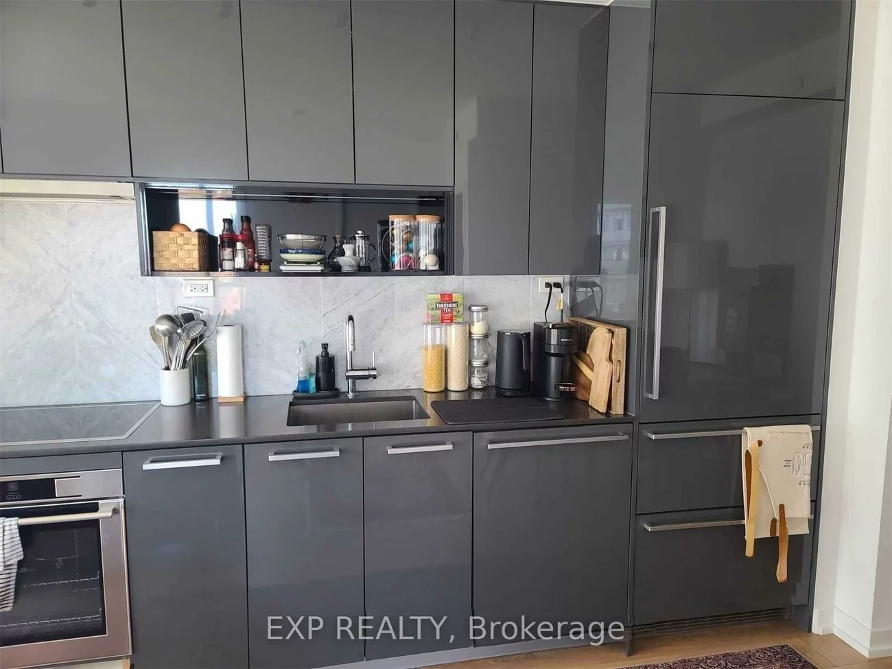 115, Mcmahon, Bayview Village, Toronto