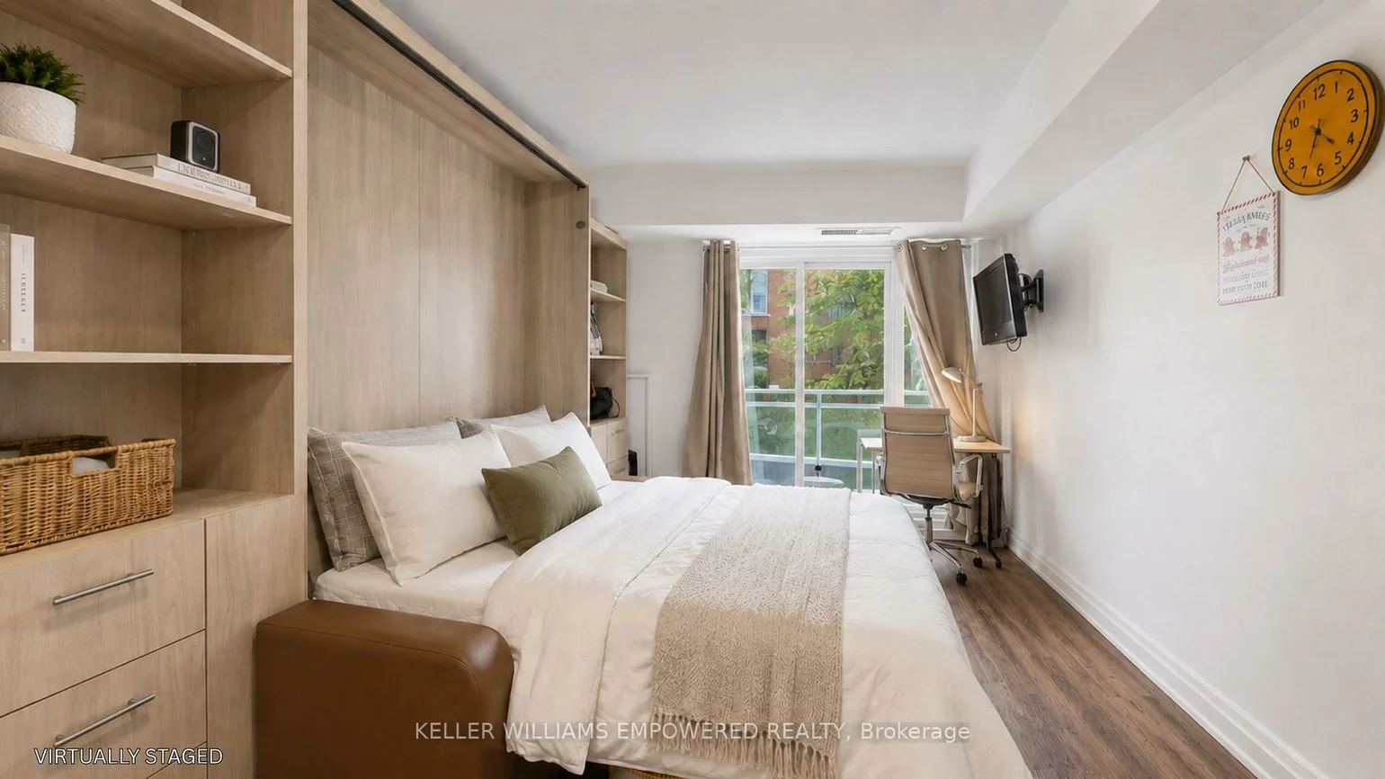 8, Scollard, Annex, Toronto