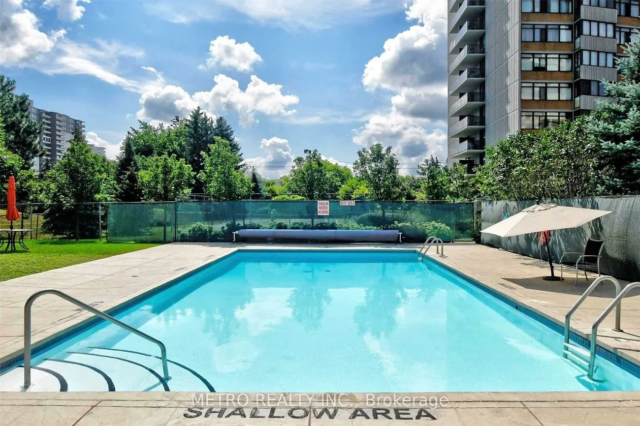 90, Fisherville, Westminster-Branson, Toronto