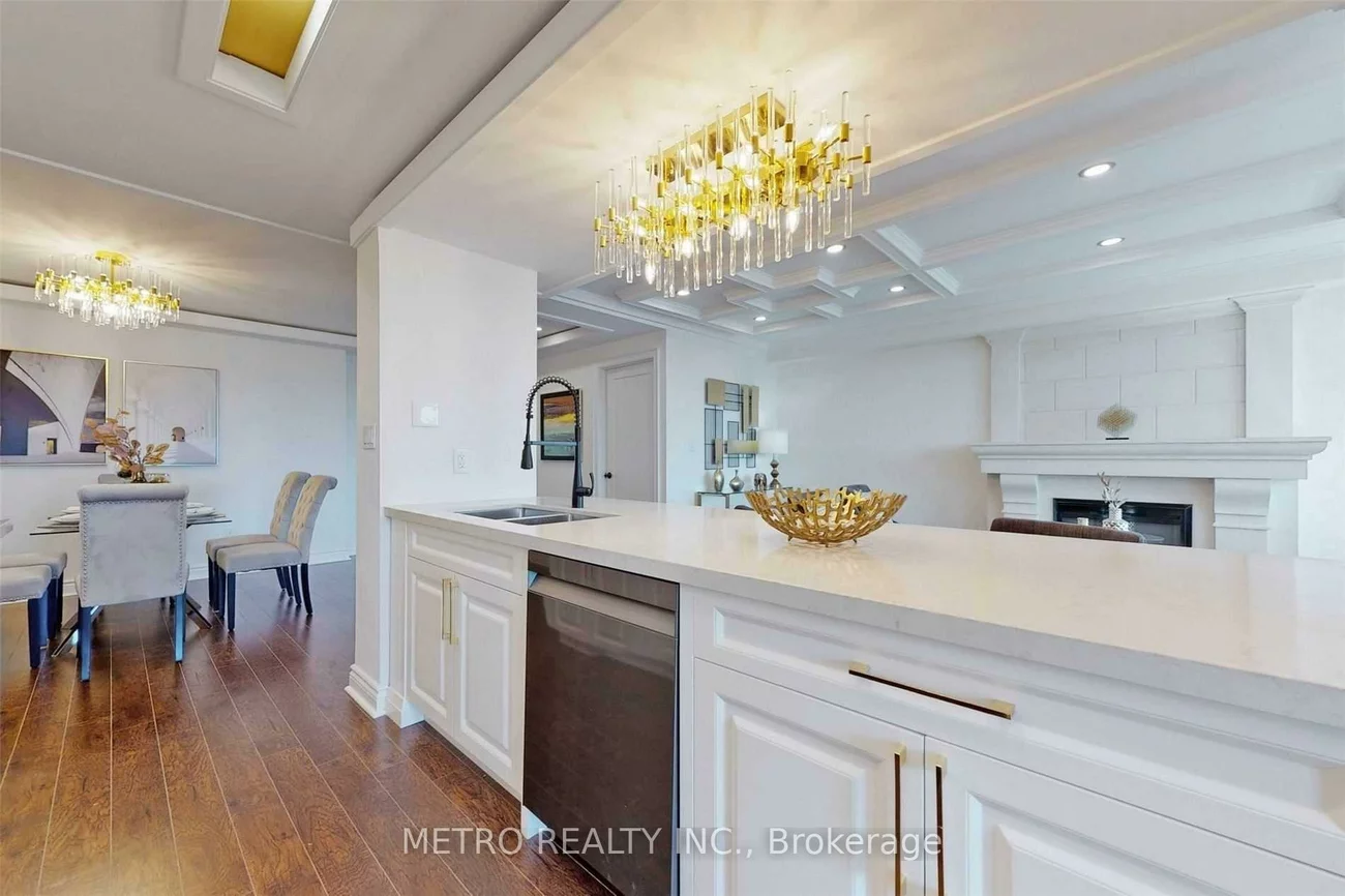 90, Fisherville, Westminster-Branson, Toronto