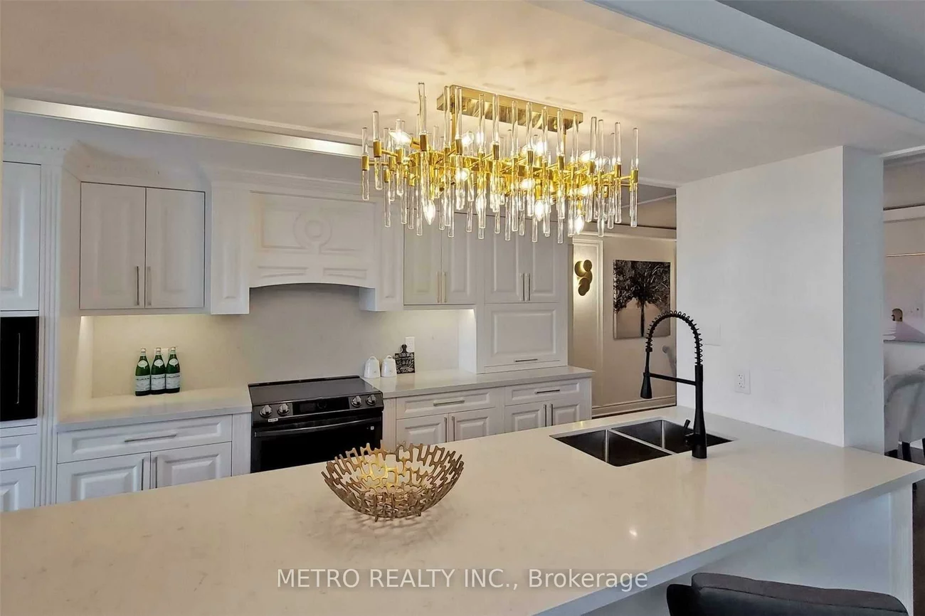 90, Fisherville, Westminster-Branson, Toronto