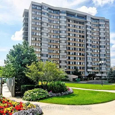 90, Fisherville, Westminster-Branson, Toronto