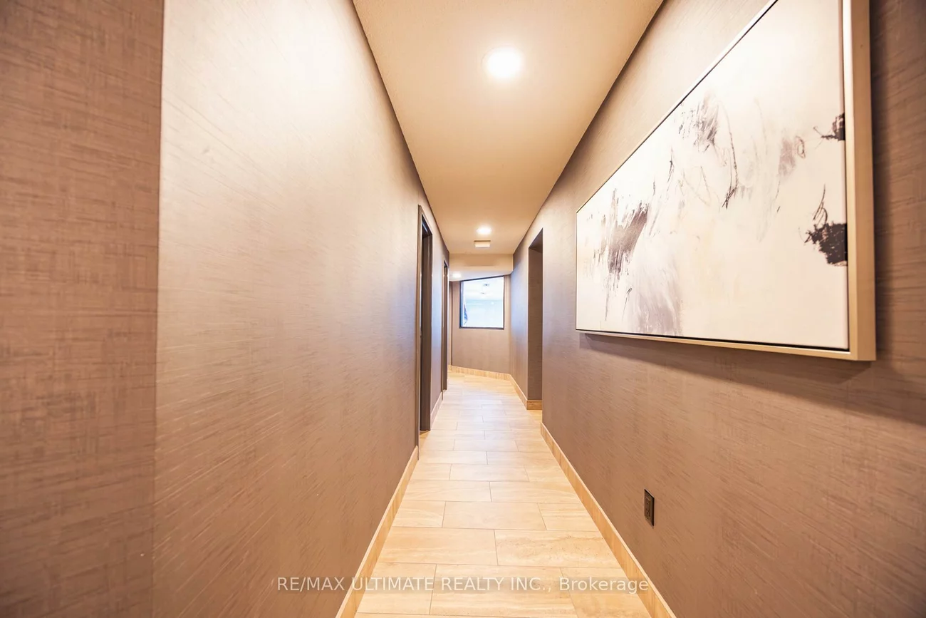 240, Heath, Forest Hill South, Toronto