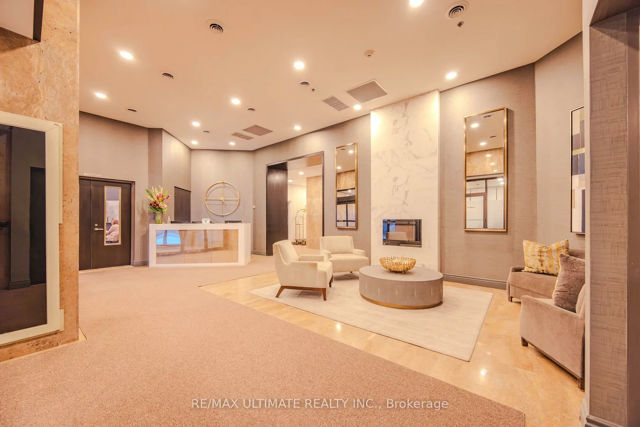 240, Heath, Forest Hill South, Toronto