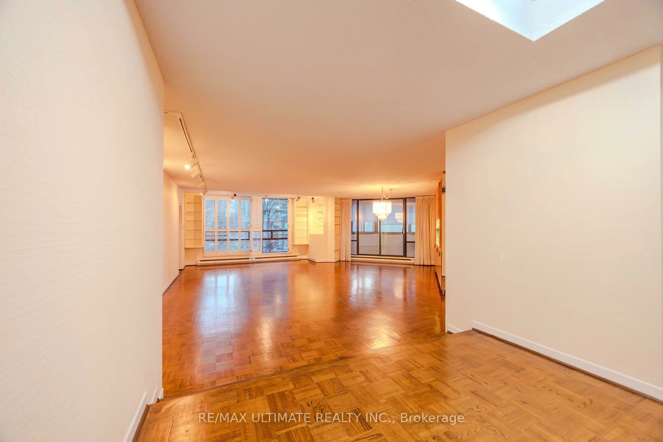 240, Heath, Forest Hill South, Toronto