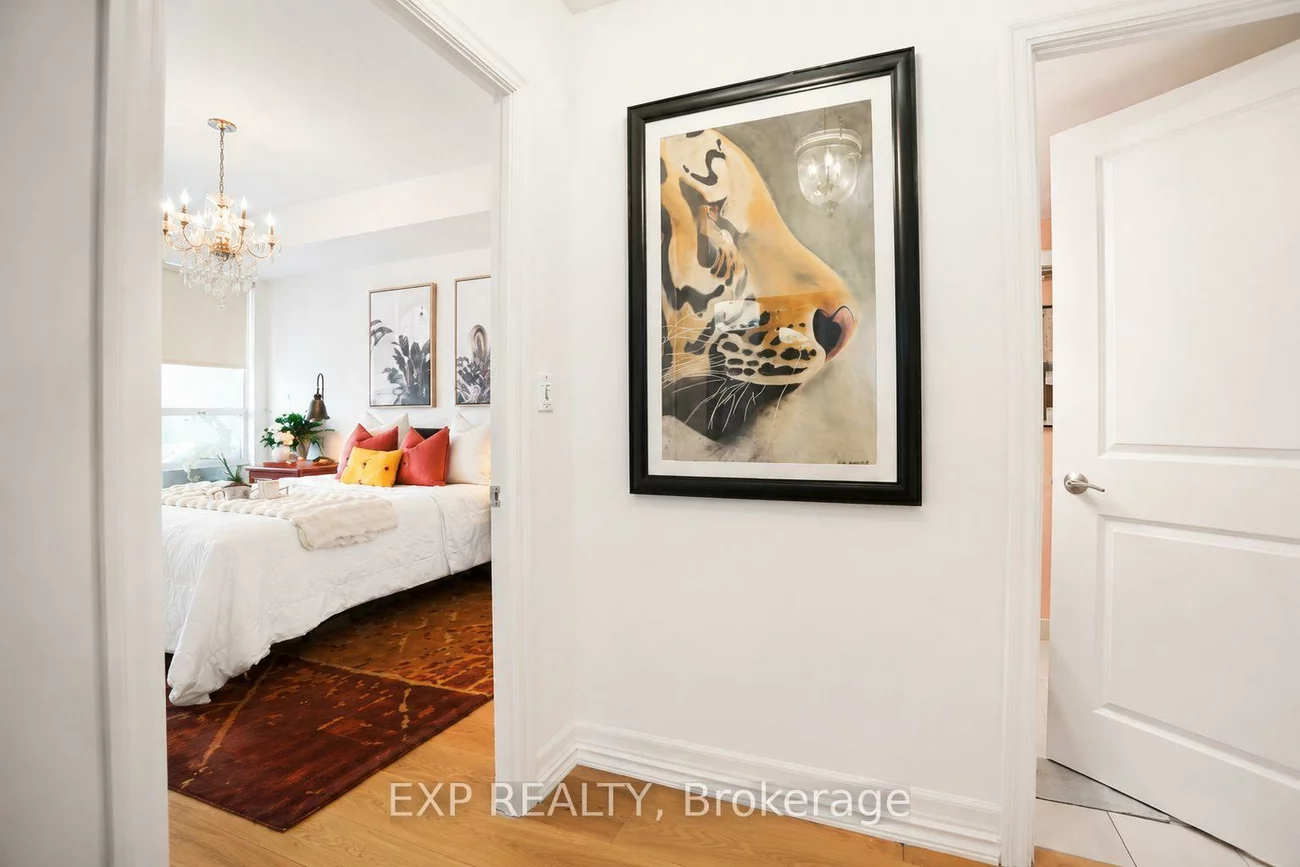 500, St Clair, Forest Hill South, Toronto