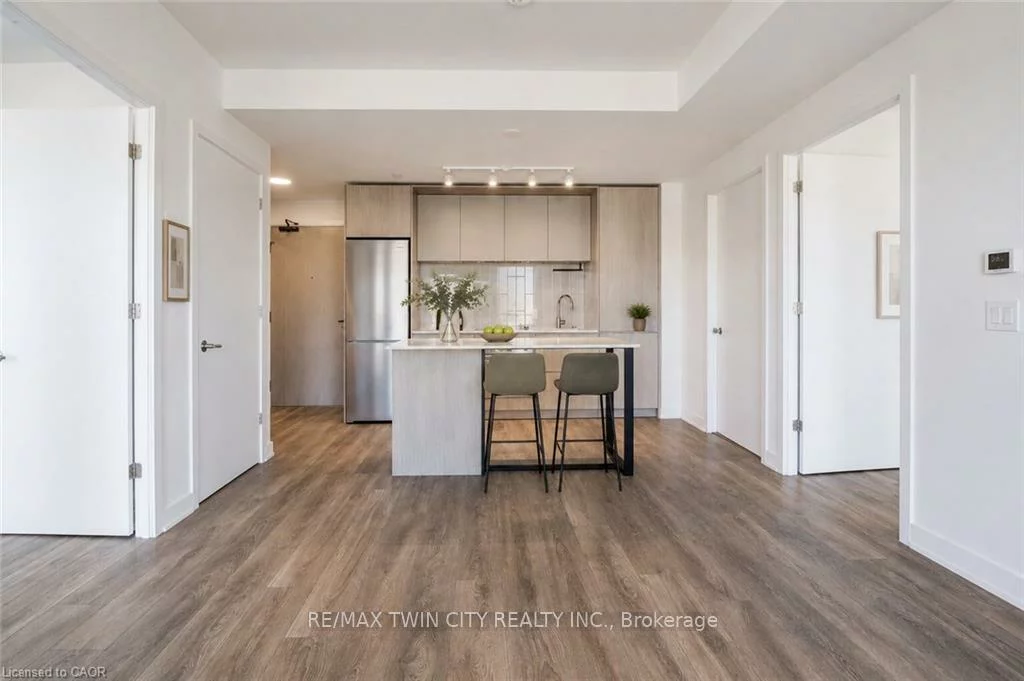 130, RIVER, Regent Park, Toronto