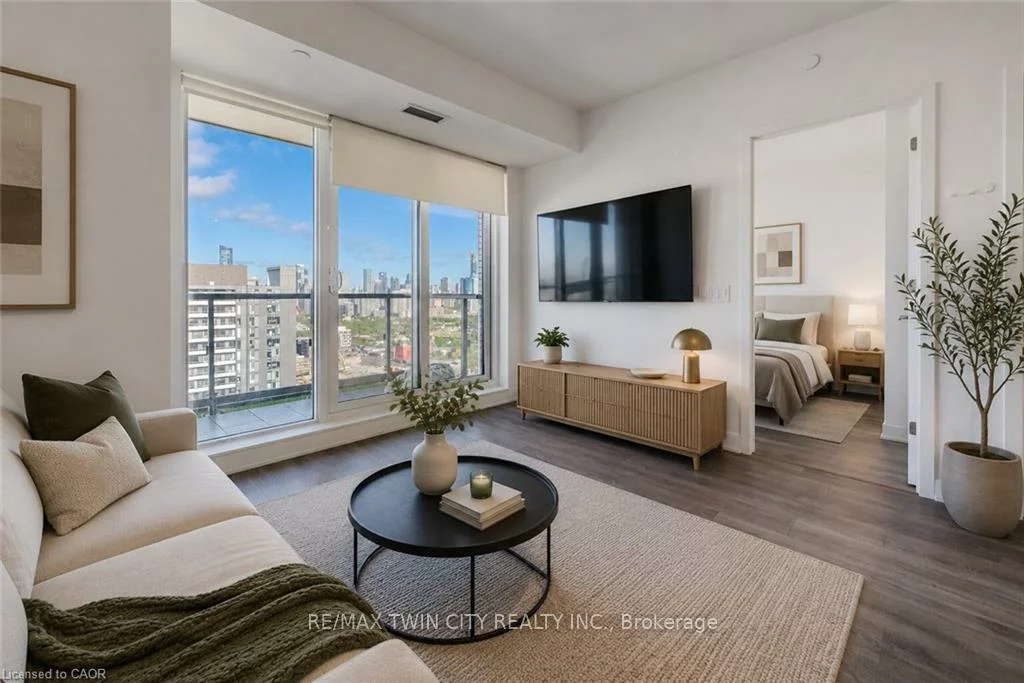 130, RIVER, Regent Park, Toronto