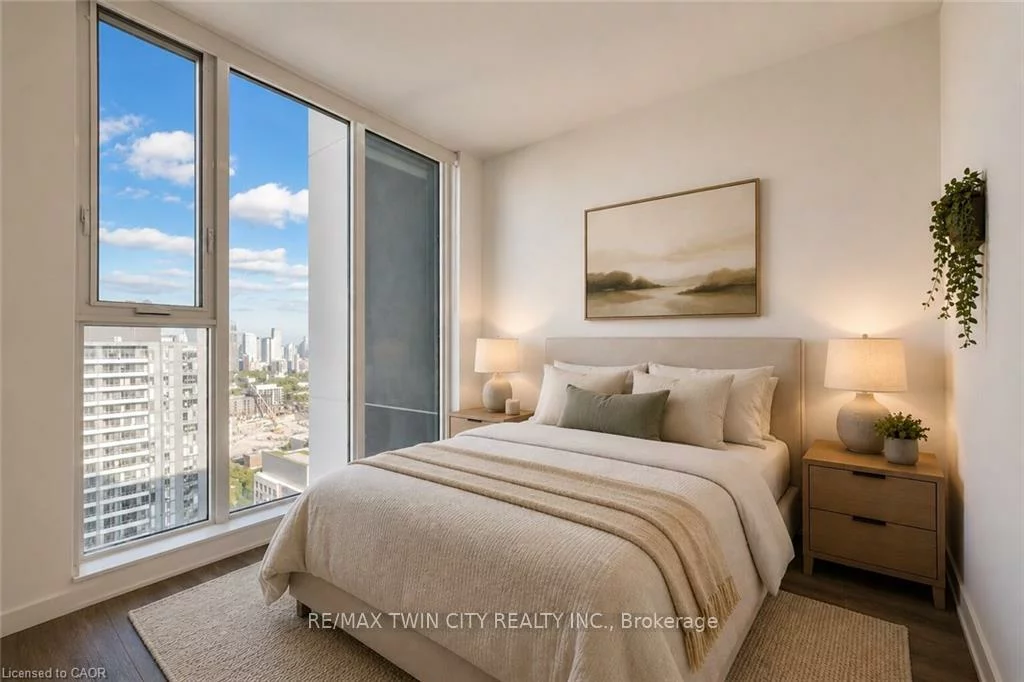 130, RIVER, Regent Park, Toronto