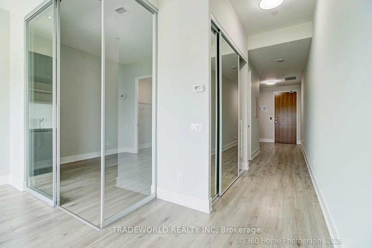 111, St. Clair, Yonge-St. Clair, Toronto