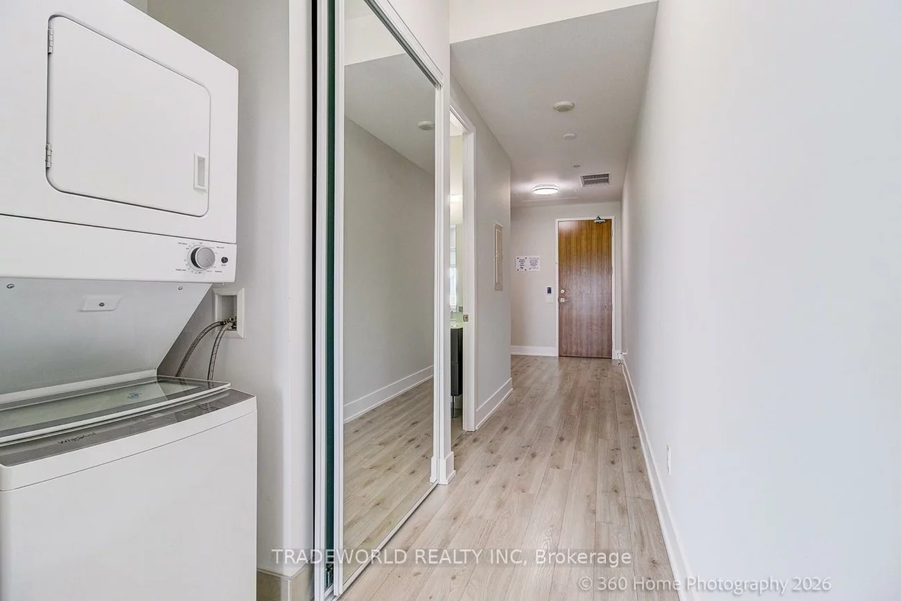 111, St. Clair, Yonge-St. Clair, Toronto