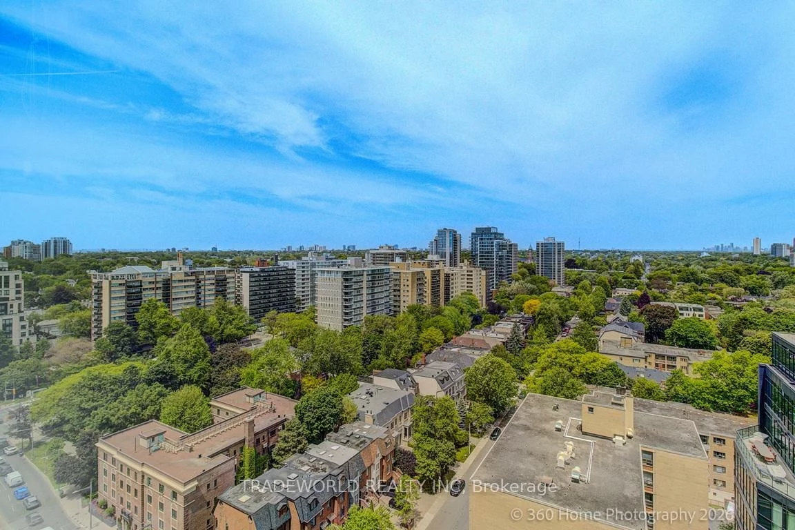 111, St. Clair, Yonge-St. Clair, Toronto