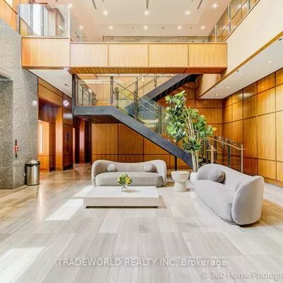 111, St. Clair, Yonge-St. Clair, Toronto