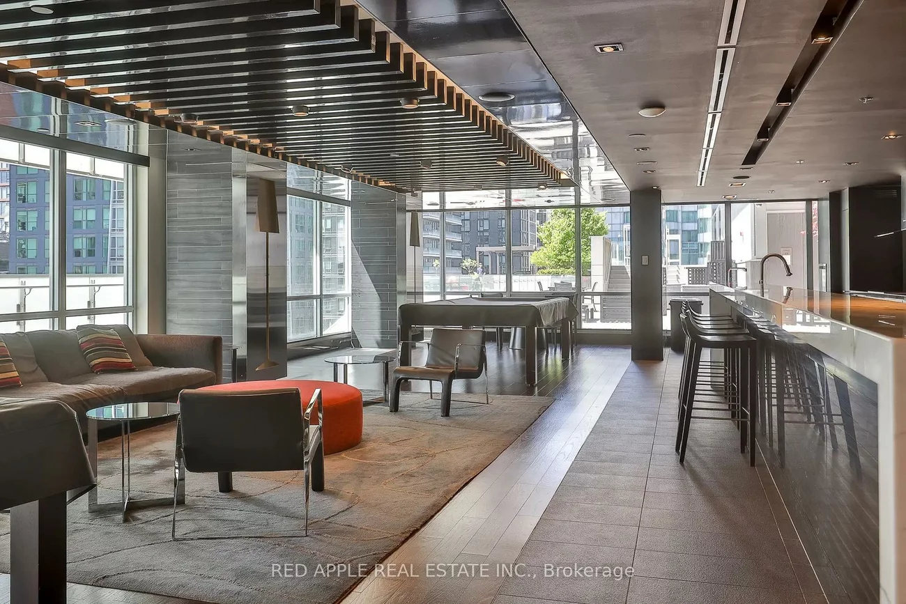 80, John, Waterfront Communities C1, Toronto