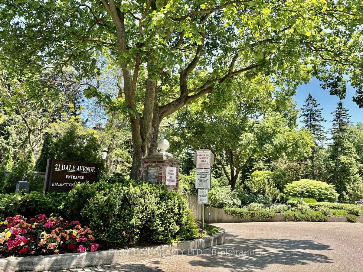 21, Dale, Rosedale-Moore Park, Toronto