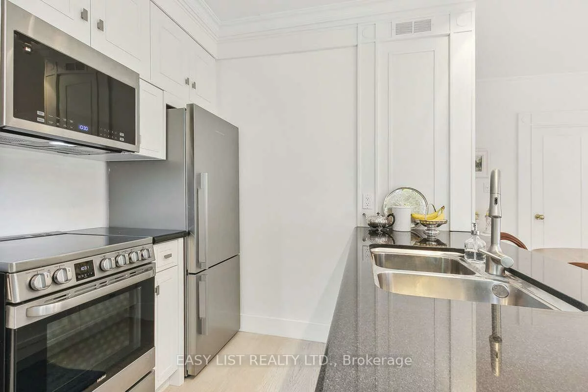 21, Dale, Rosedale-Moore Park, Toronto