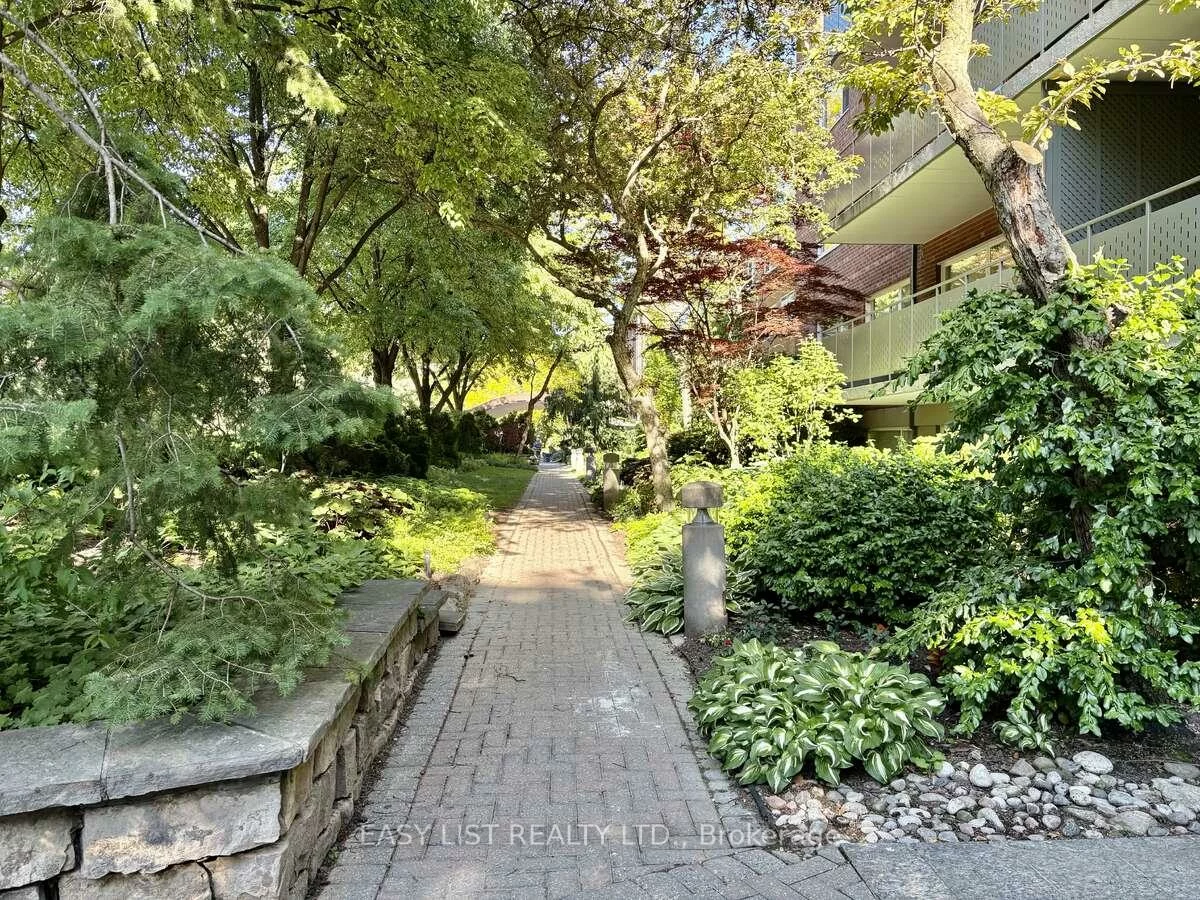 21, Dale, Rosedale-Moore Park, Toronto