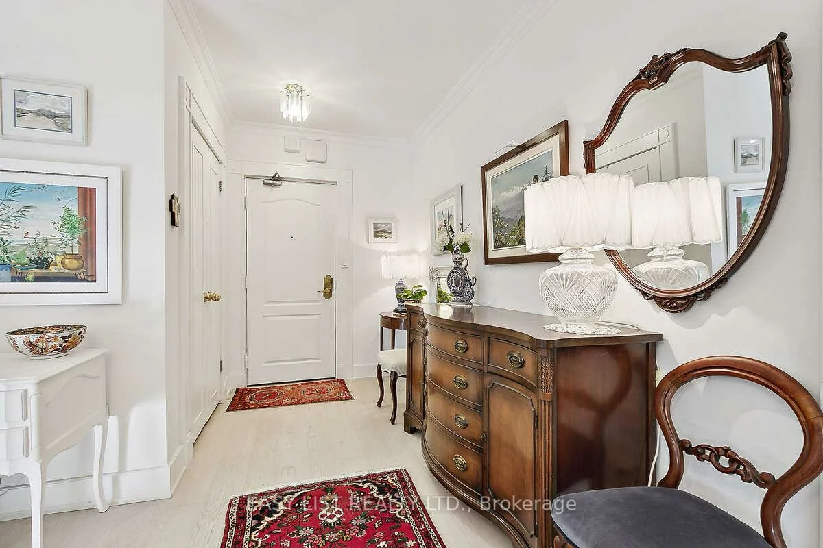 21, Dale, Rosedale-Moore Park, Toronto