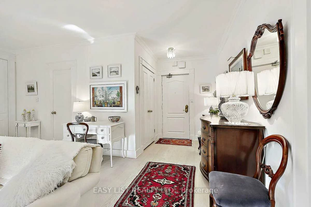 21, Dale, Rosedale-Moore Park, Toronto