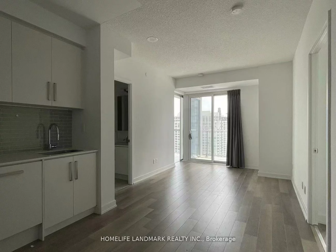 5180, Yonge, Willowdale West, Toronto