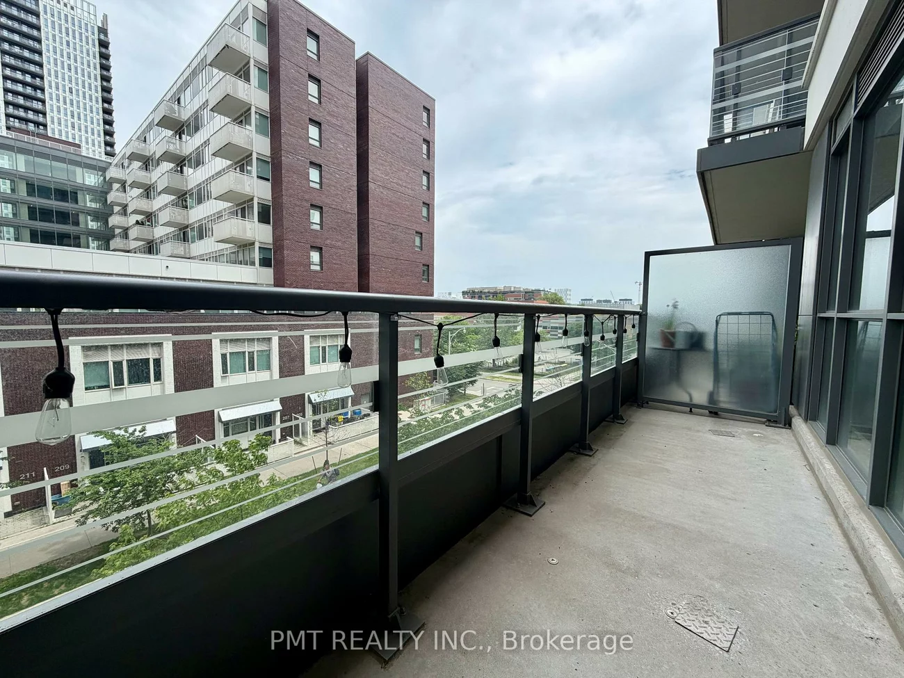 200, Sackville, Regent Park, Toronto