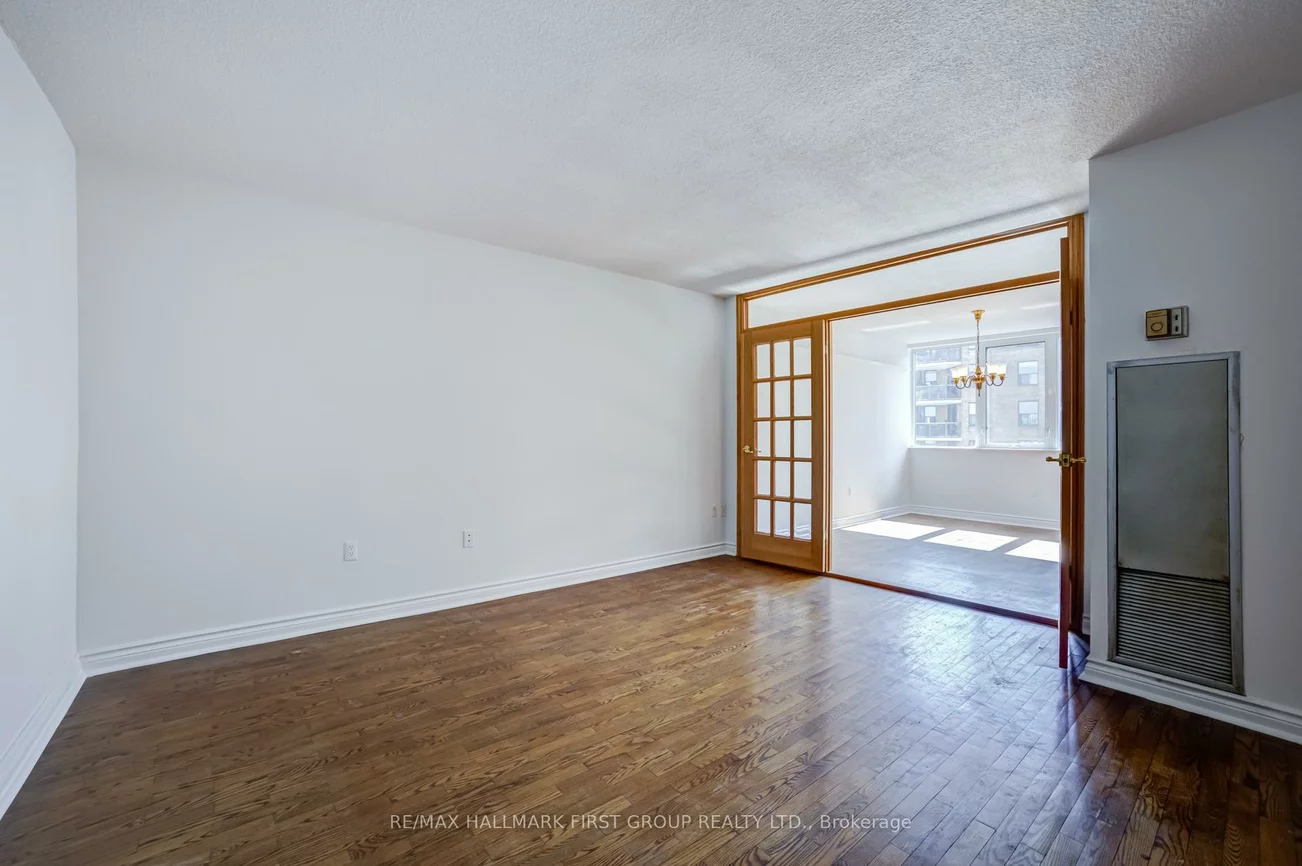 256, Jarvis, Church-Yonge Corridor, Toronto