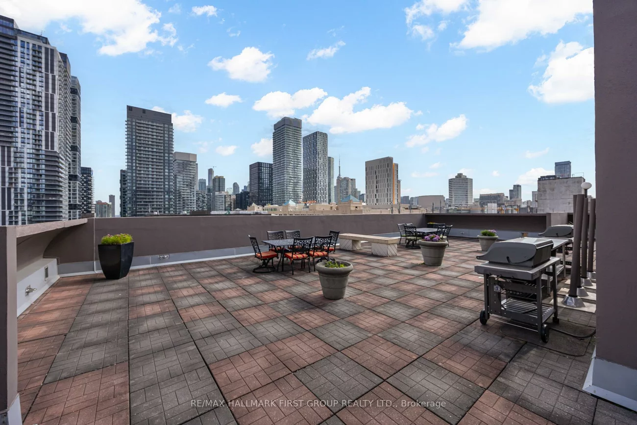 256, Jarvis, Church-Yonge Corridor, Toronto