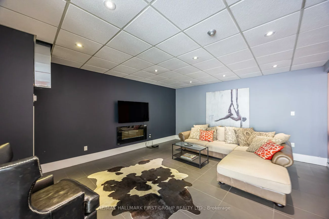 256, Jarvis, Church-Yonge Corridor, Toronto