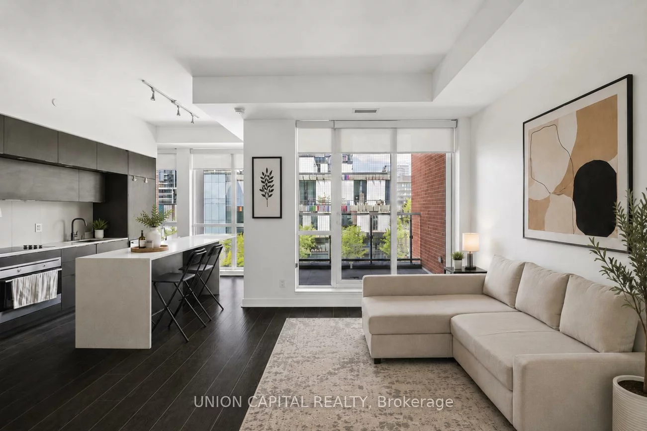 170, Sumach, Regent Park, Toronto