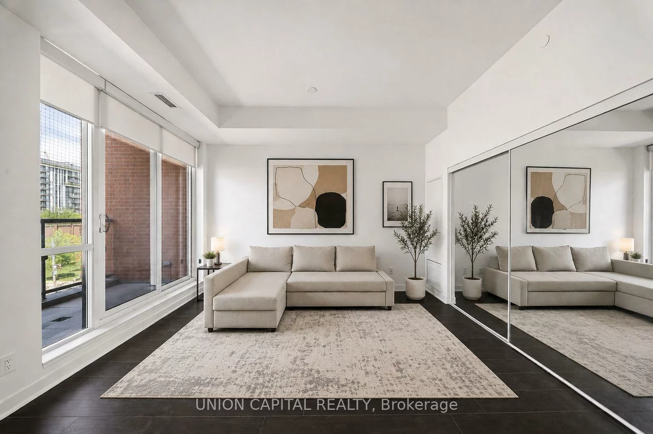 170, Sumach, Regent Park, Toronto
