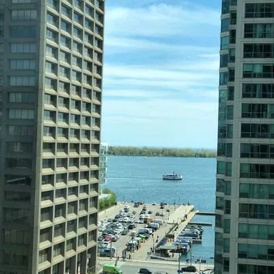 16, Yonge, Waterfront Communities C1, Toronto