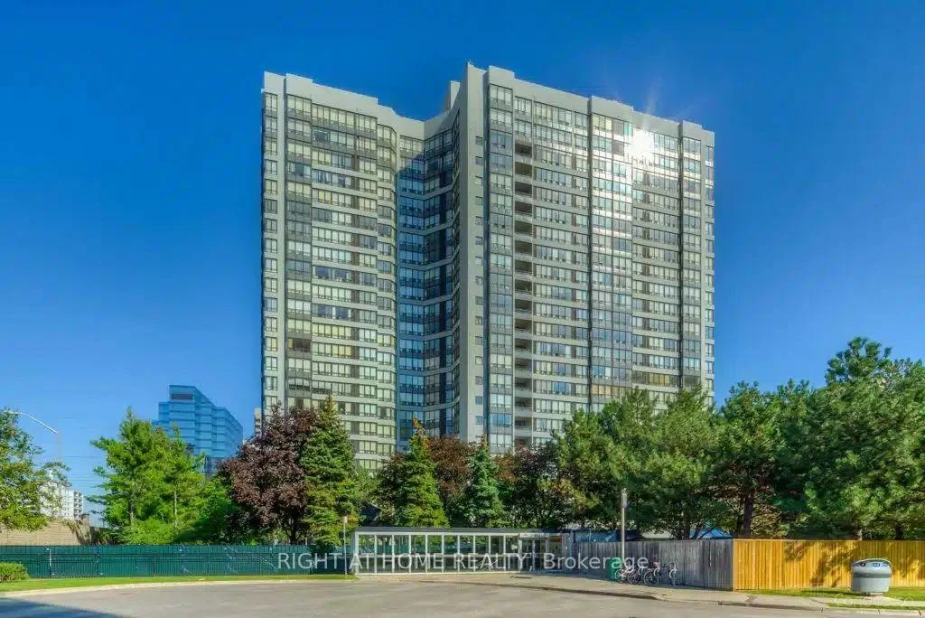 7, Bishop, Newtonbrook East, Toronto
