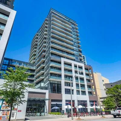 460, Adelaide, Moss Park, Toronto