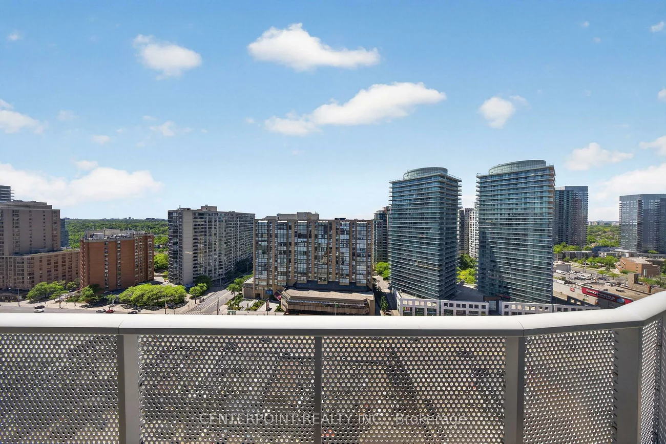 15, Holmes, Willowdale East, Toronto