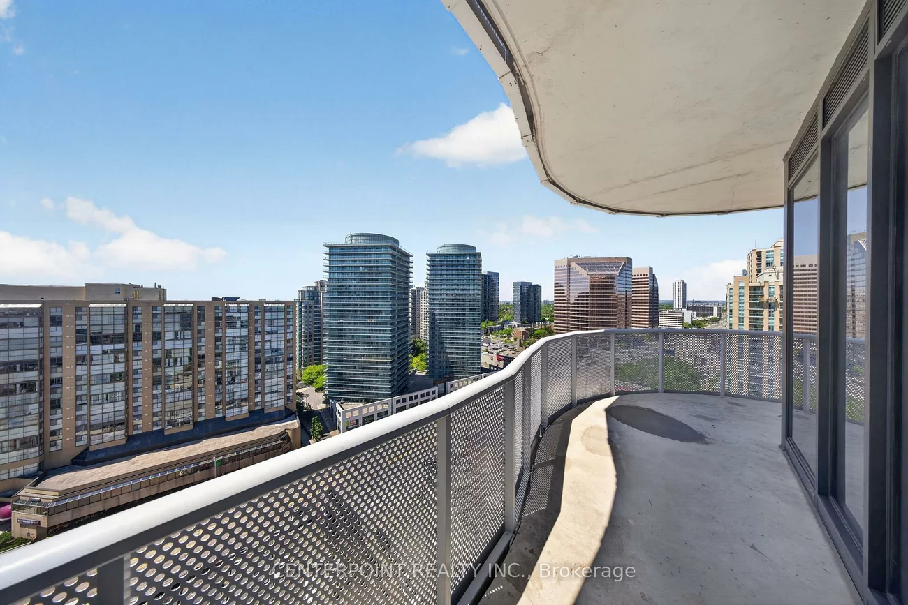 15, Holmes, Willowdale East, Toronto