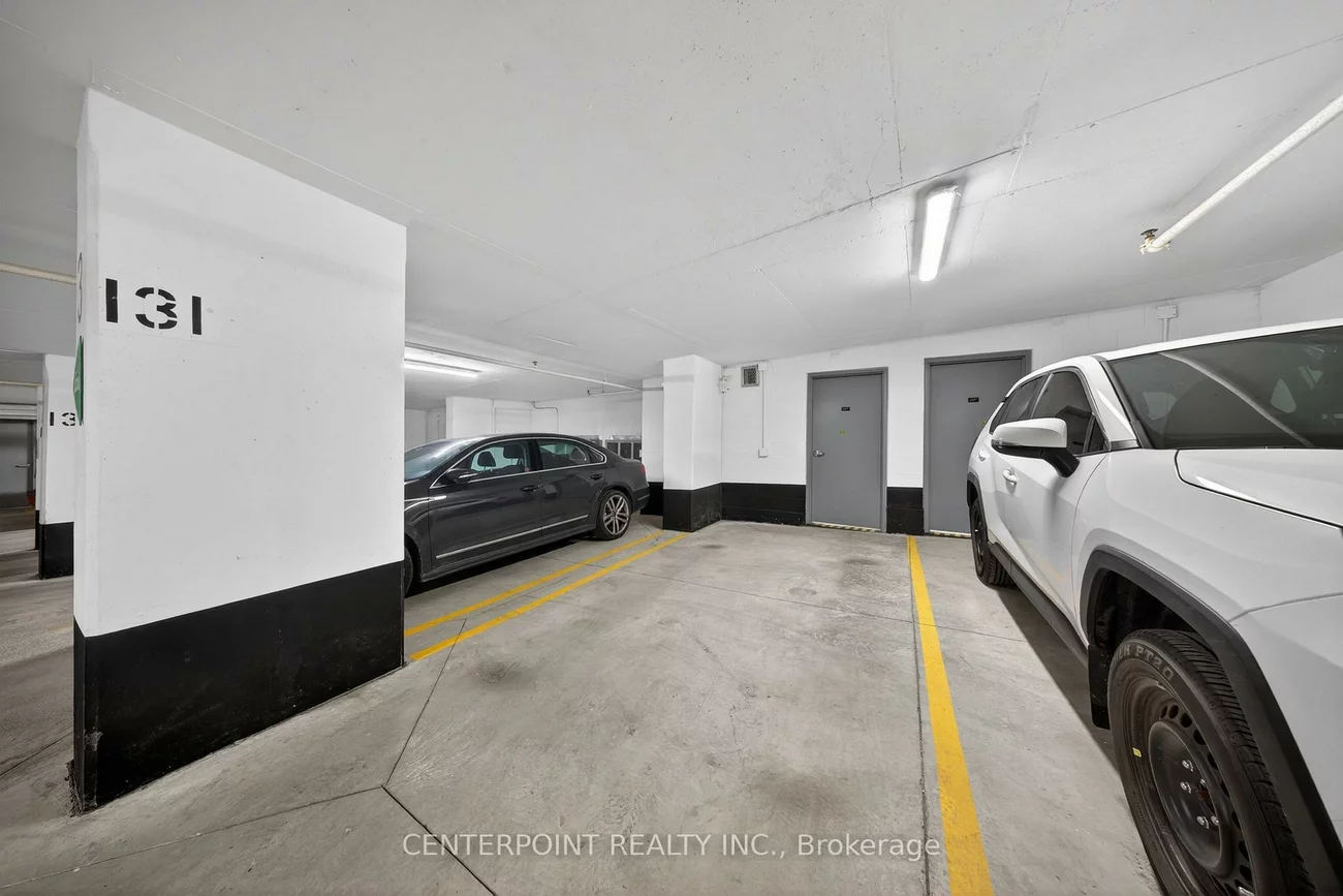 15, Holmes, Willowdale East, Toronto