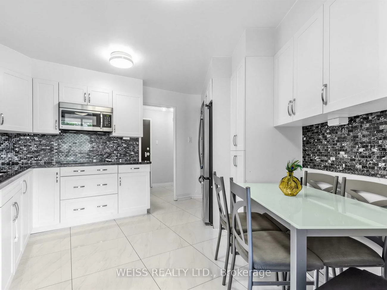 150, Neptune, Englemount-Lawrence, Toronto