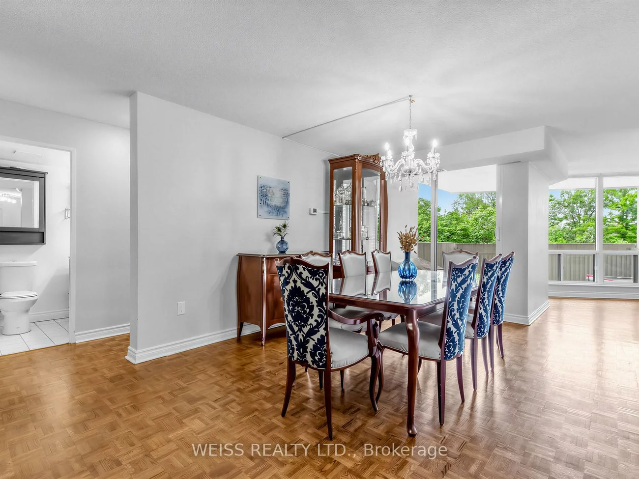150, Neptune, Englemount-Lawrence, Toronto