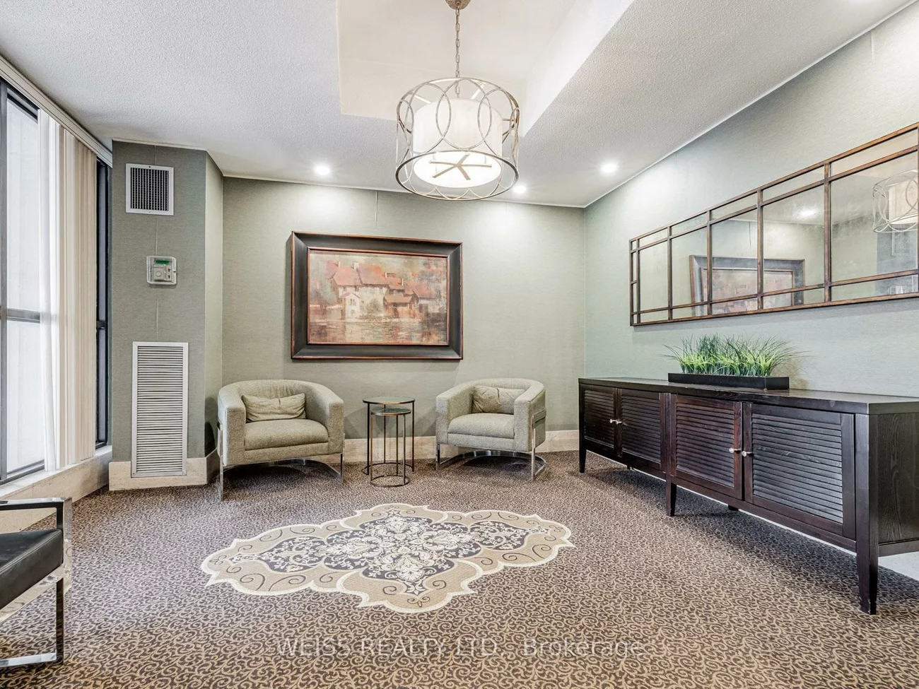 150, Neptune, Englemount-Lawrence, Toronto