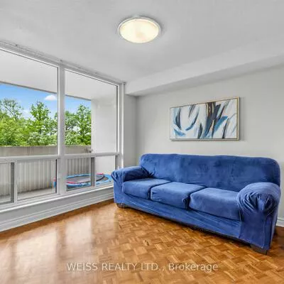 150, Neptune, Englemount-Lawrence, Toronto
