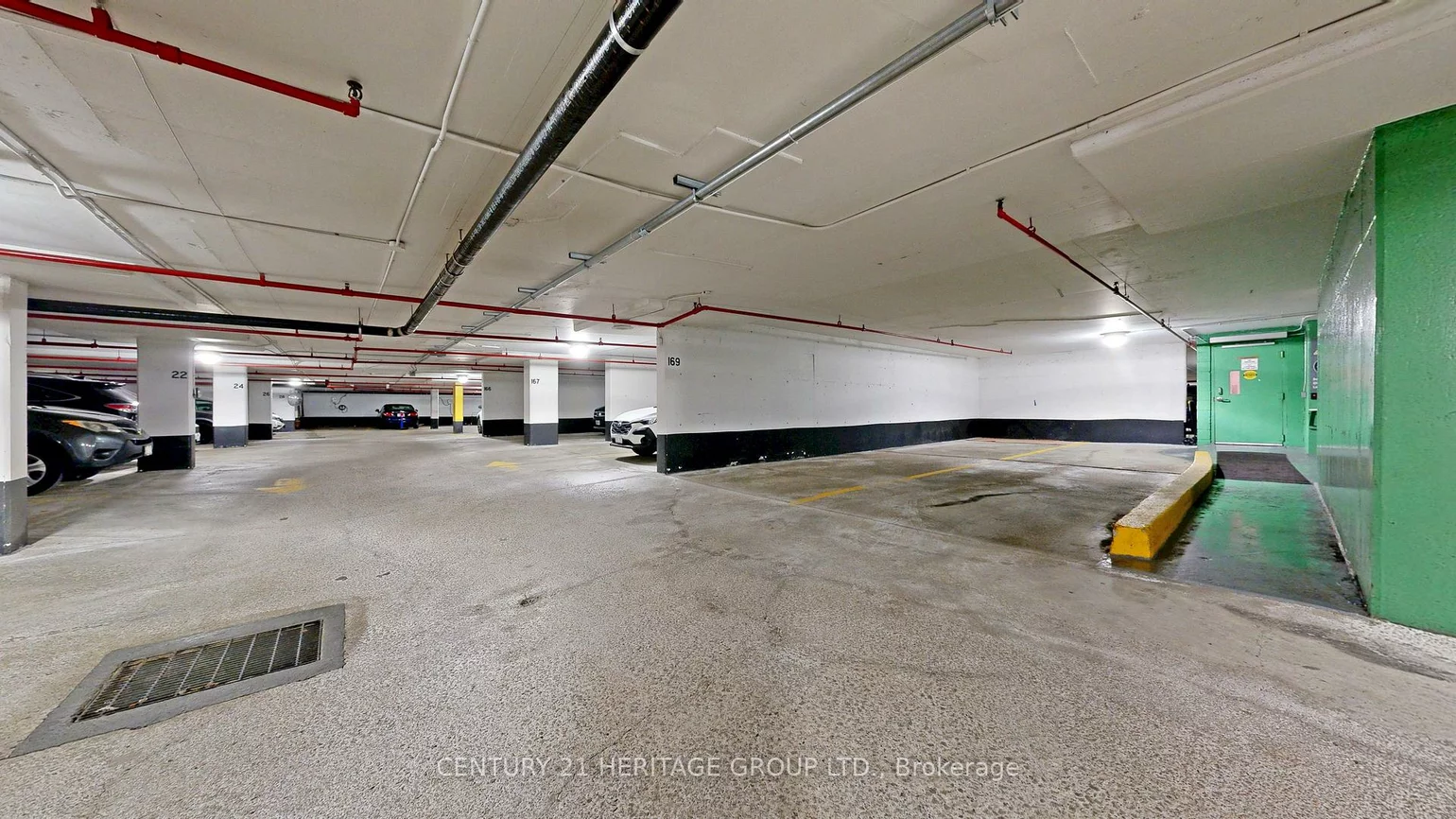 3303, Don Mills, Don Valley Village, Toronto