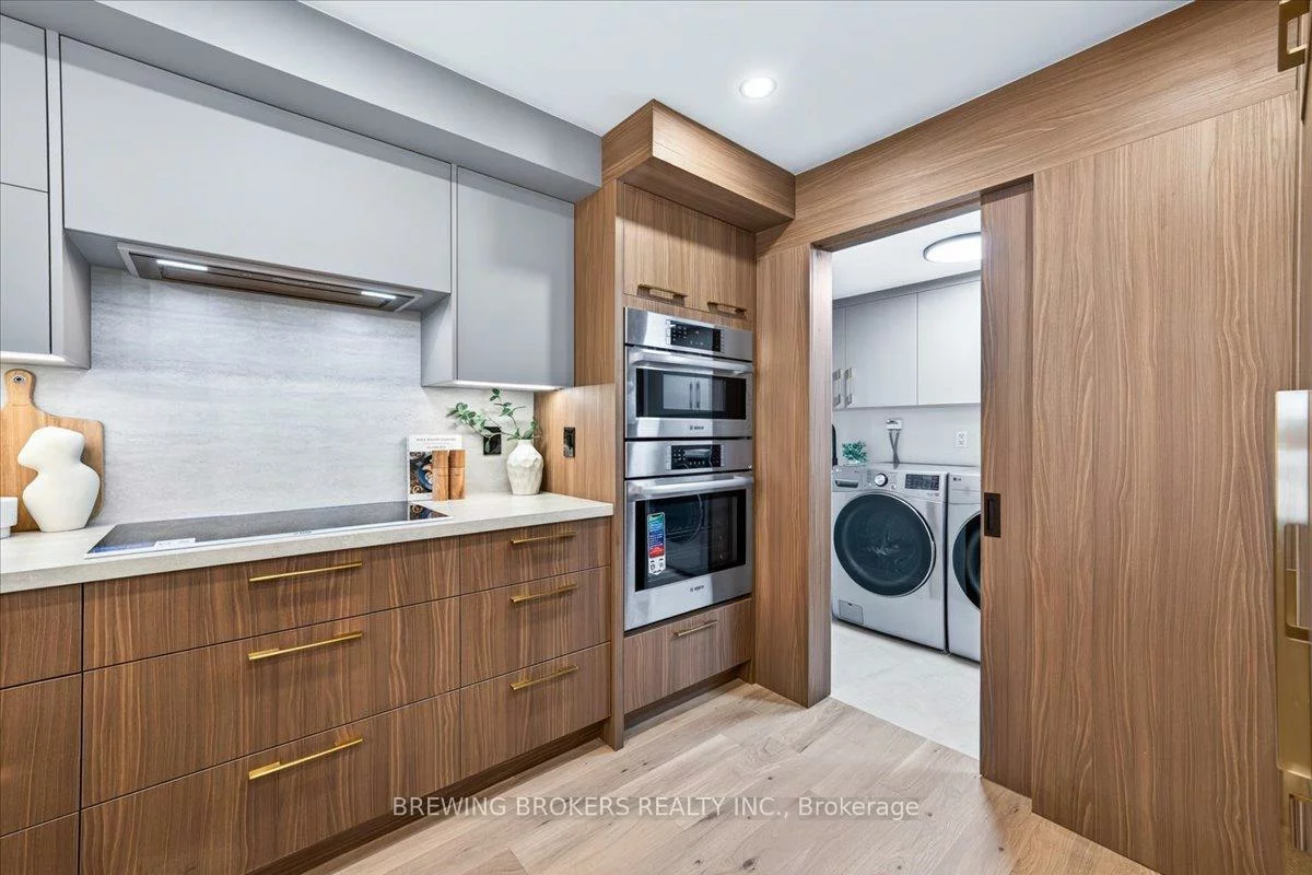 3600, Yonge, Bedford Park-Nortown, Toronto
