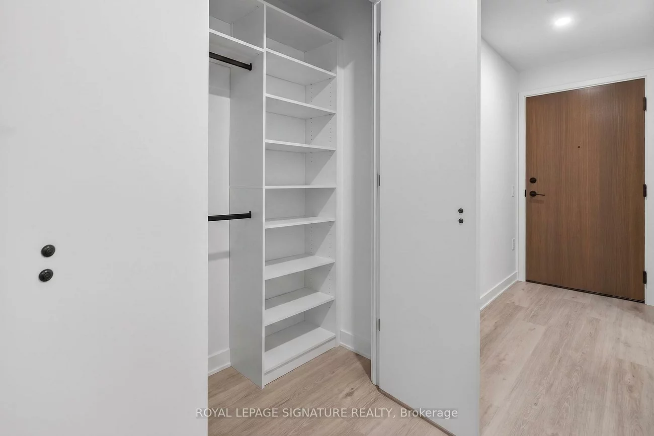 55, Charles, Church-Yonge Corridor, Toronto