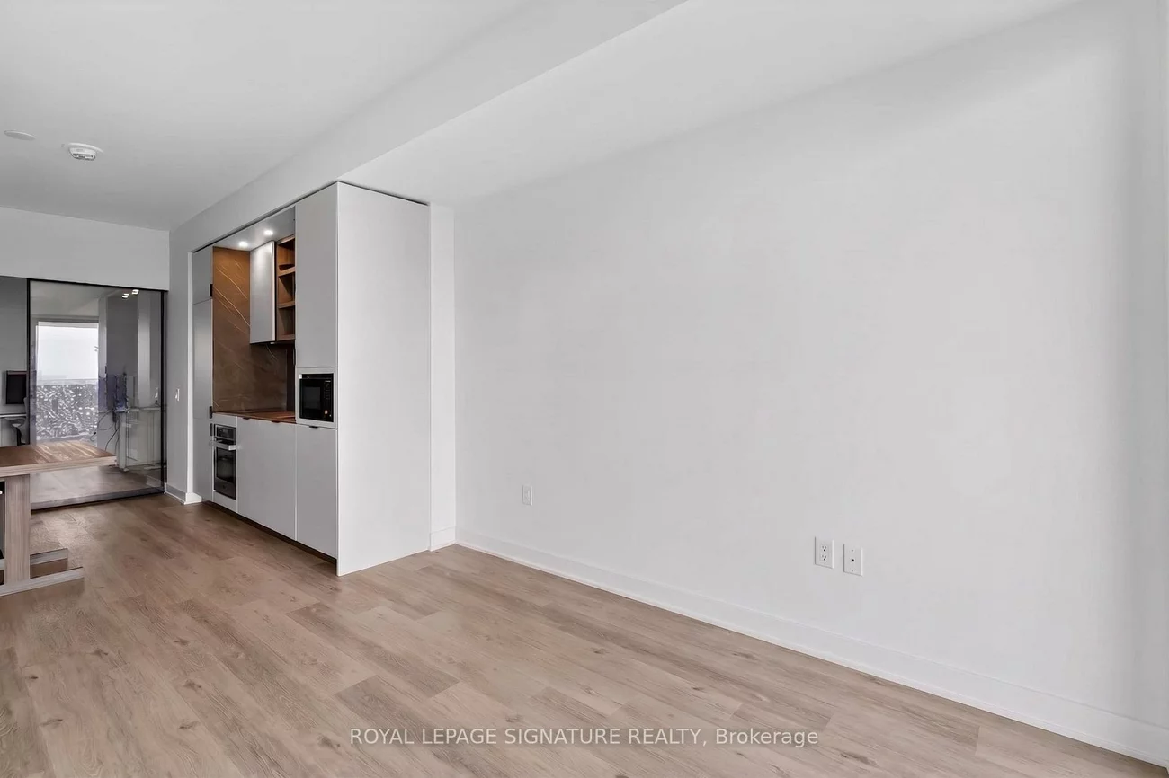 55, Charles, Church-Yonge Corridor, Toronto