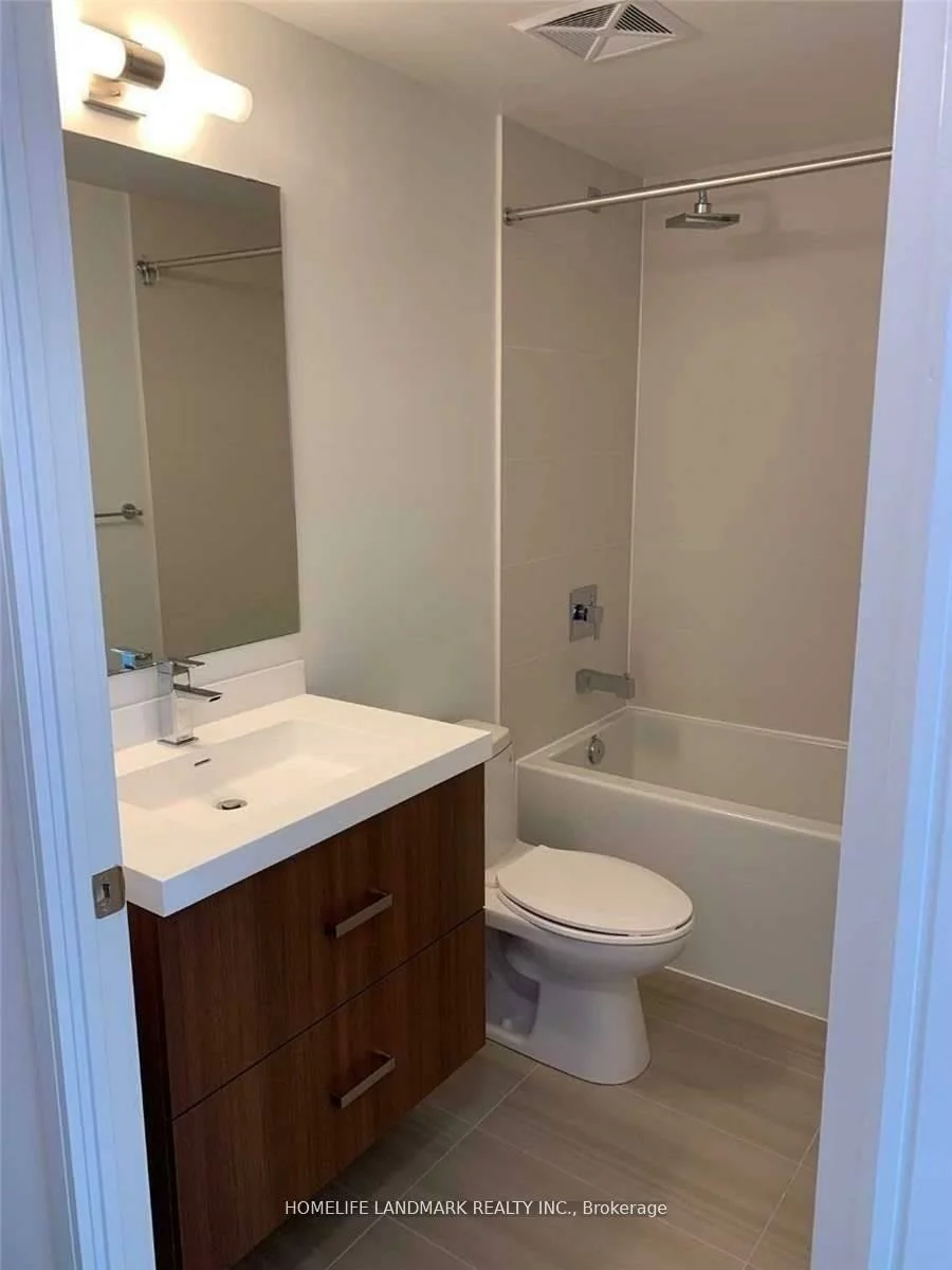 50, Wellesley, Church-Yonge Corridor, Toronto