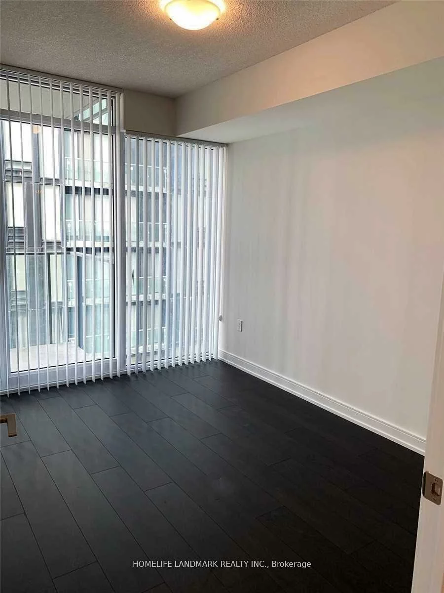 50, Wellesley, Church-Yonge Corridor, Toronto