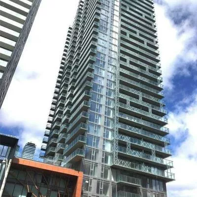 50, Wellesley, Church-Yonge Corridor, Toronto
